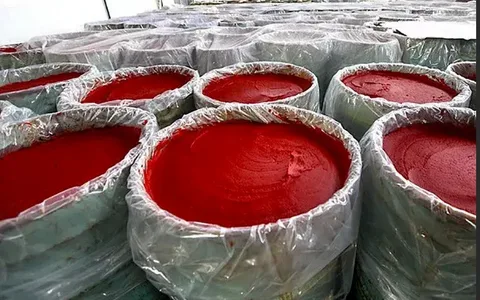رب گوجه فرنگی بشکه‌ ای مناسب خرید عمده و پخش سراسری